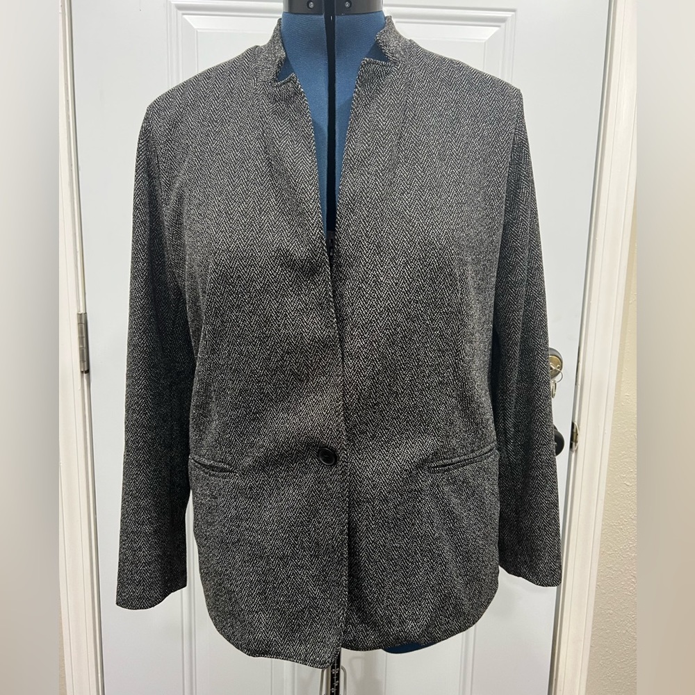 Banana Republic Grey chevron tweed blazer